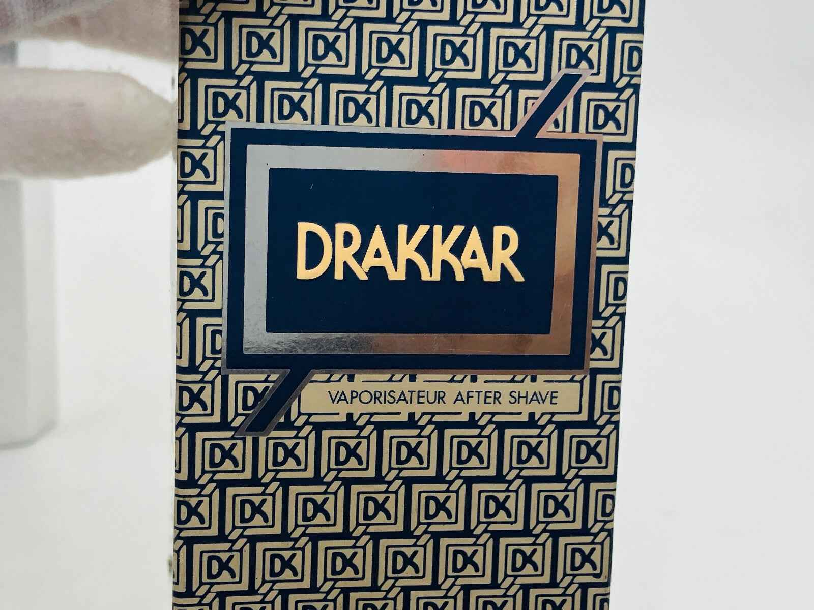 After shave Laroche Drakkar Vintage con profumo distintivo per un'esperienza di rasatura raffinata