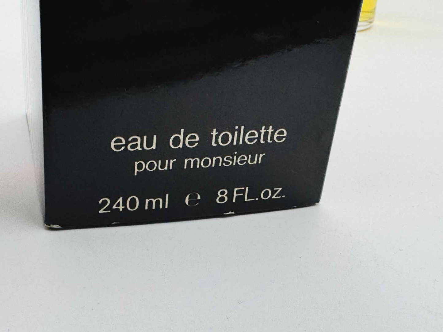 Confezione di eau de toilette Pierre Cardin Pour Monsieur da 240 ml con design elegante