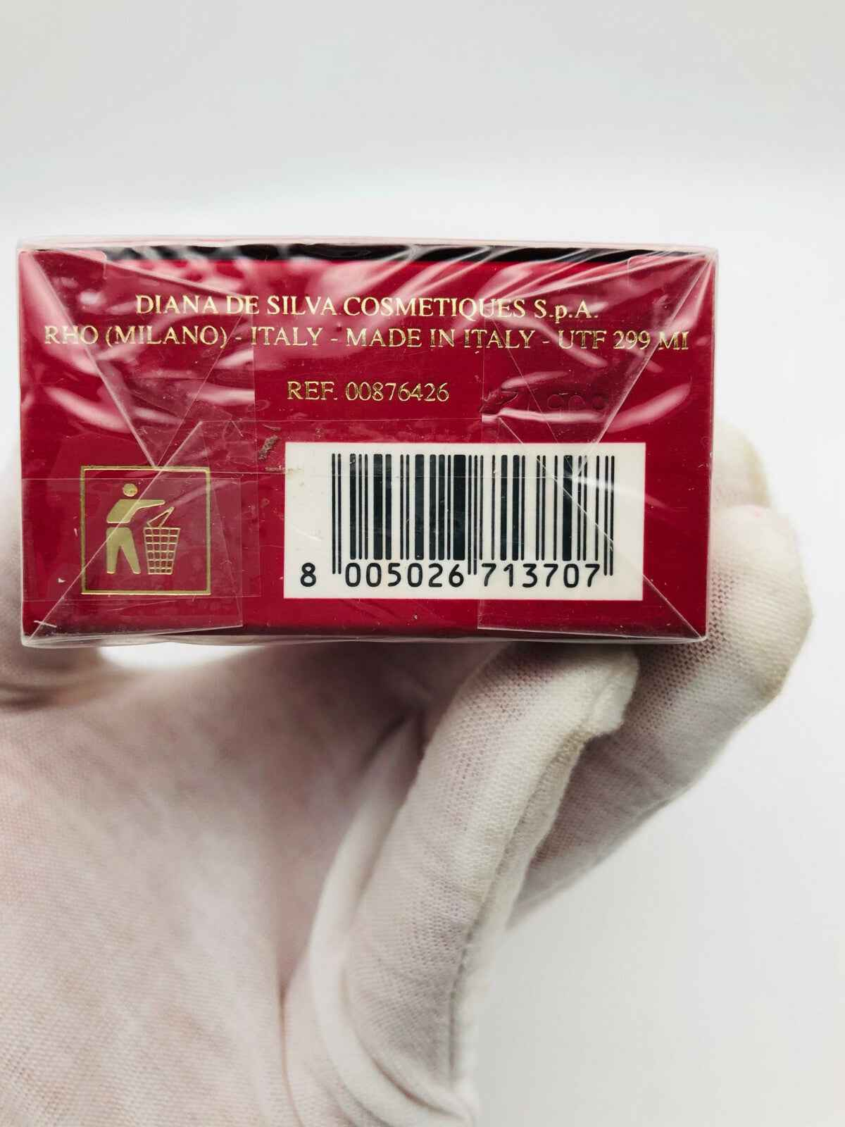 Confezione di profumo Diana De Silva Cosmeticos S.P.A., prodotto in Italia con design elegante