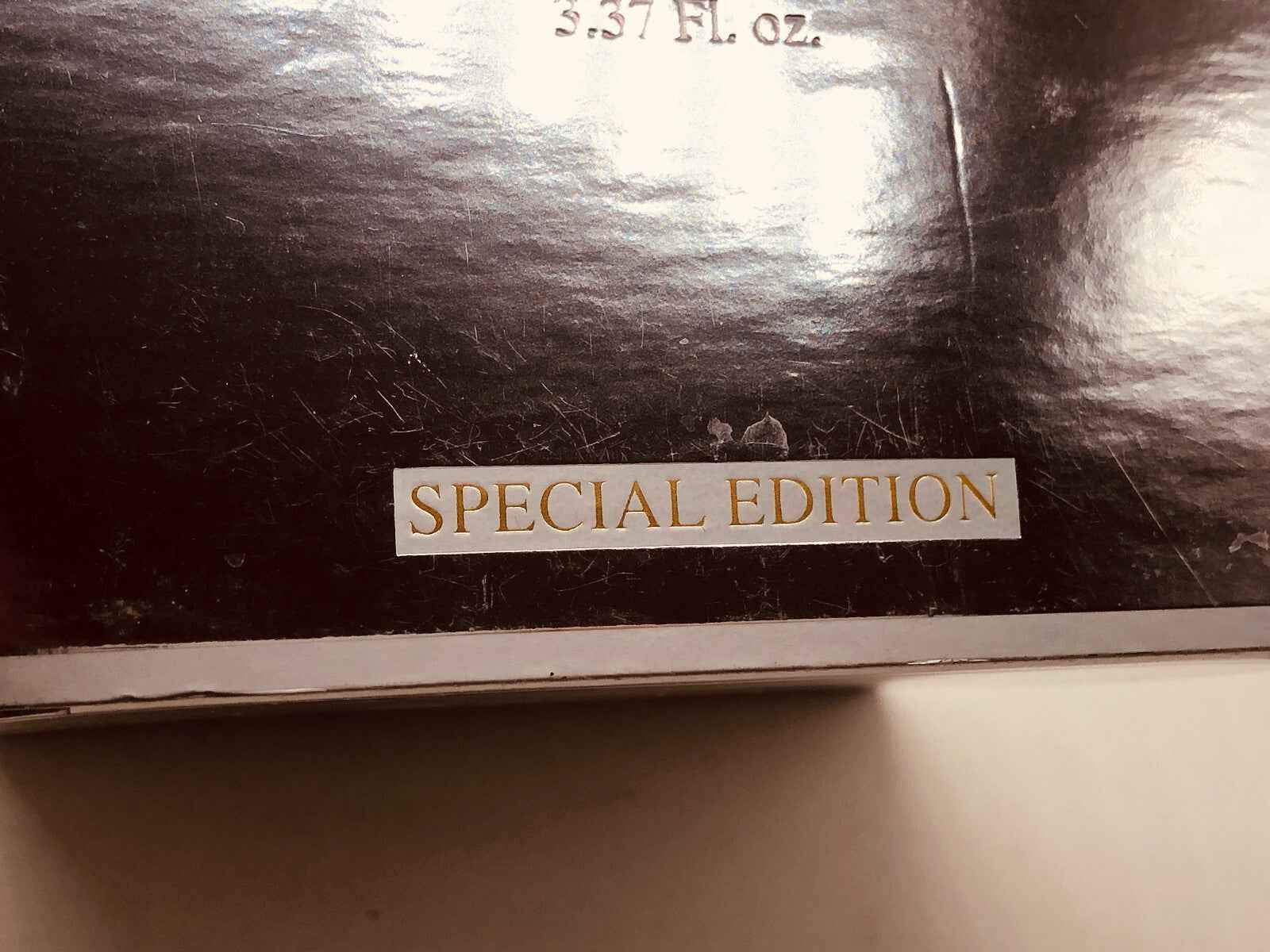Scatola speciale del profumo Ferre Vintage con etichetta edizione speciale