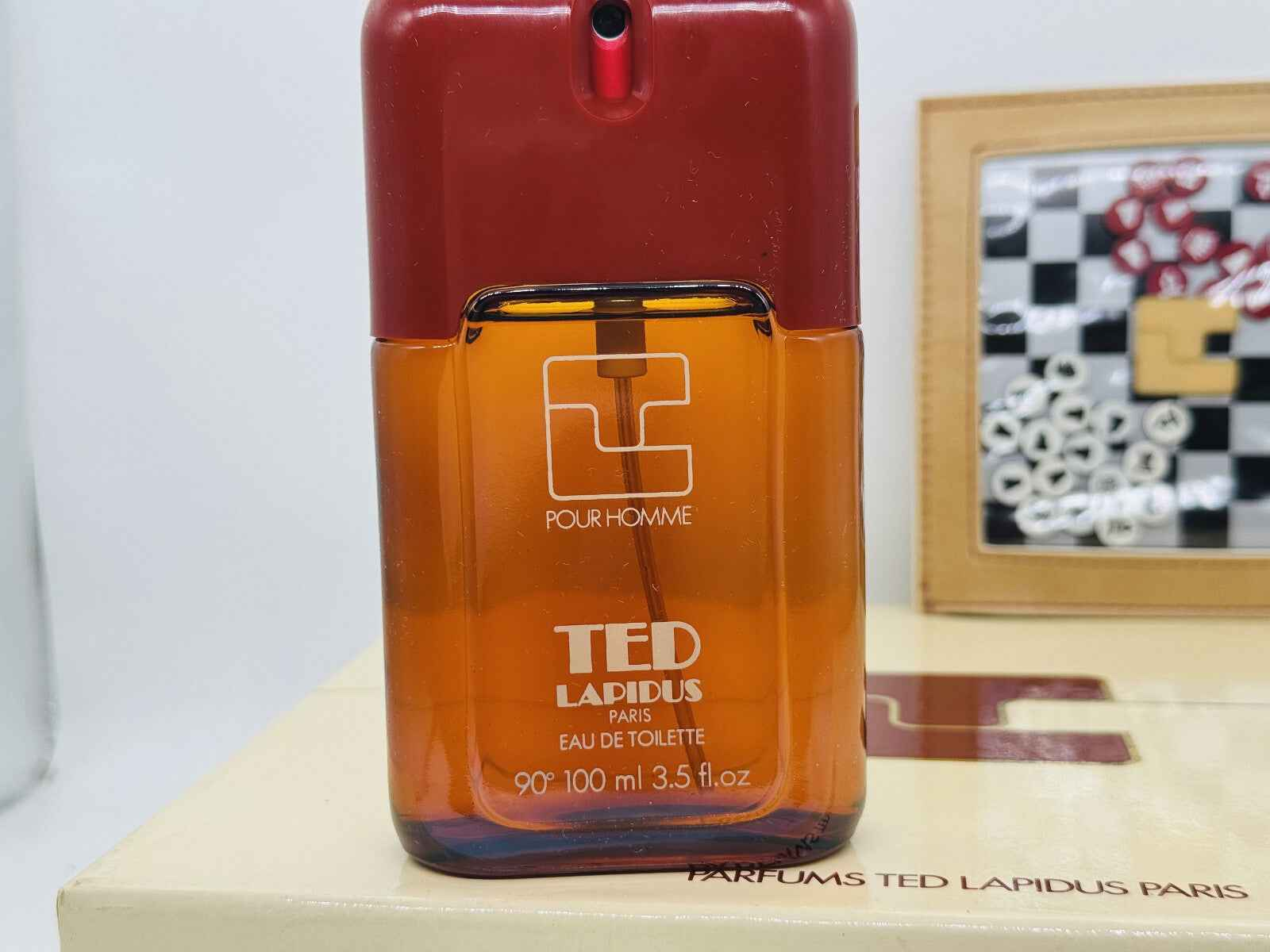 Flacone di Profumo Ted Lapidus Pour Homme Vintage da 100ml con design elegante e classico