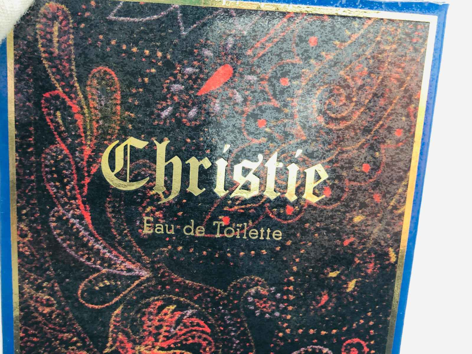 Packaging del profumo Veejaga Christie Eau de Toilette con design elegante e colorato