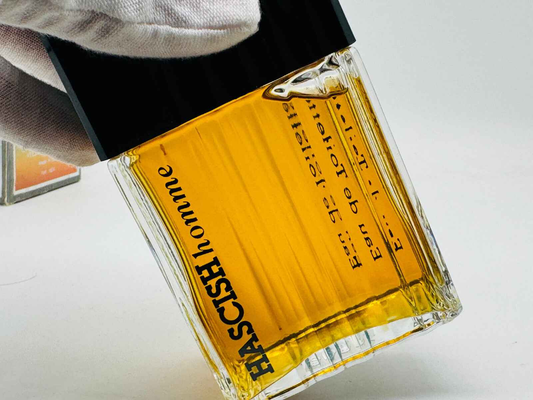 Flacone di Profumo Veejaga Hascish Vintage Pour Homme con aroma intenso e design elegante