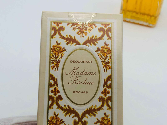 Deodorante Rochas Madame Vintage con elegante confezione e design classico