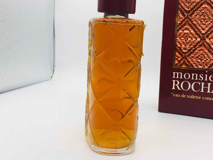 Fragranza Rochas Monsieur Vintage in bottiglia elegante con design raffinato e profumo ricercato