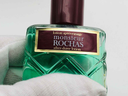 Lozione dopobarba Rochas Monsieur Vintage in flacone verde con etichetta elegante