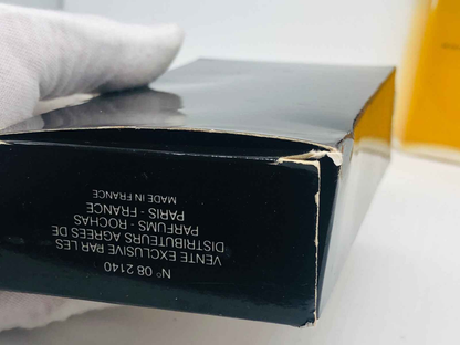 Scatola del profumo Rochas Mystere Vintage con dettagli di design elegante e vintage da Parigi