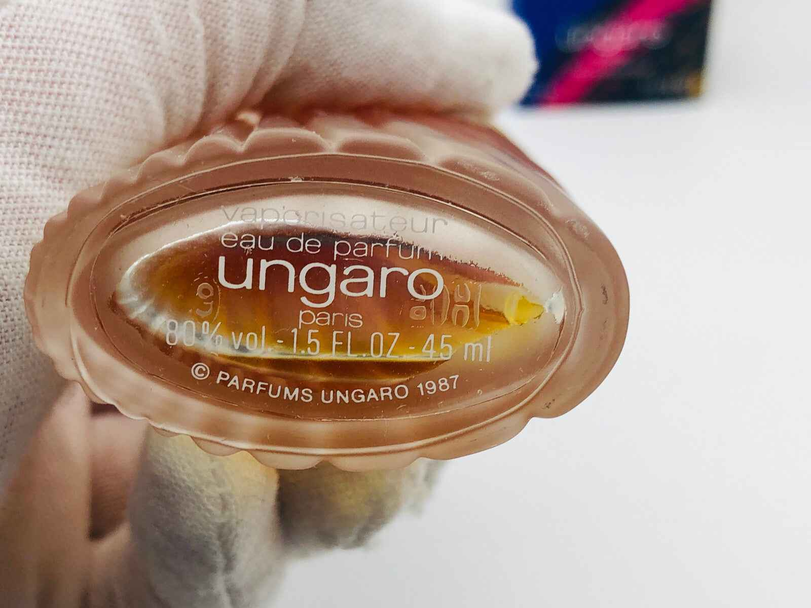 Eau de Parfum Senso Ungaro Vintage da 45 ml con bottiglia elegante e raffinata