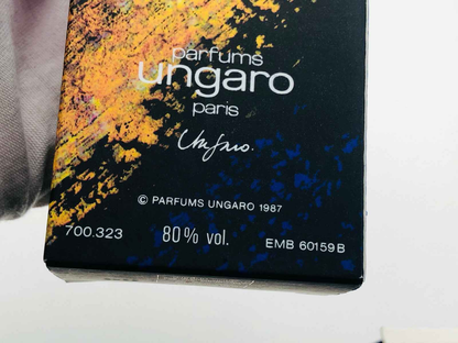 Scatola di Profumo Senso Ungaro con design artistico e logo Emanuel Ungaro