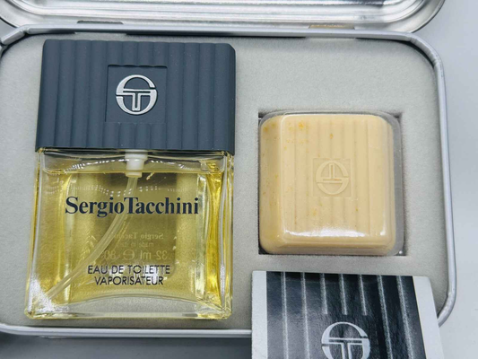 Set regalo con profumo Sergio Tacchini Uomo e sapone in una custodia elegante
