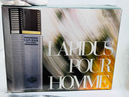 Confezione di profumo Ted Lapidus Pour Homme con flacone elegante e design moderno