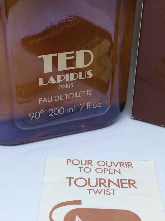 Flacone di Profumo Ted Lapidus Pour Homme Eau de Toilette da 200 ml con etichetta elegante