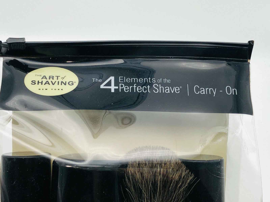 Kit da viaggio The 4 Elements Art Of Shaving per una rasatura perfetta con pennello e accessori