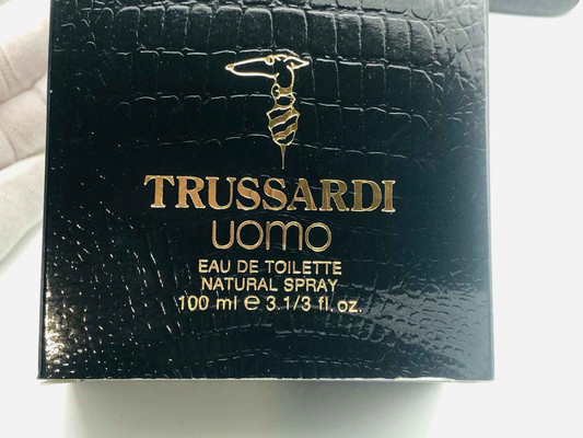 Scatola di profumo Trussardi Uomo Vintage, eau de toilette da 100 ml con design elegante