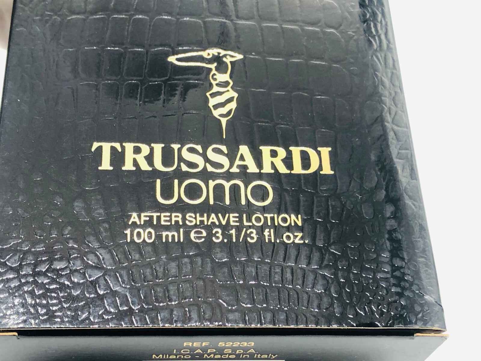 Lozione dopobarba Trussardi Uomo Vintage da 100 ml con packaging elegante e raffinato