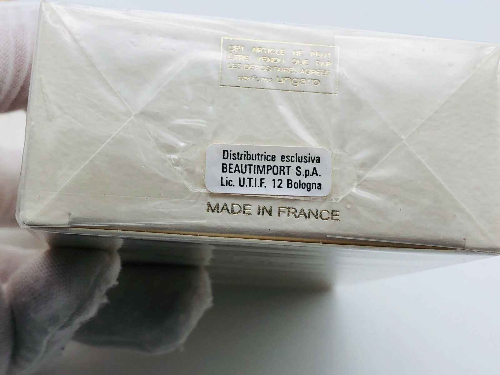 Confezione del Profumo Diva Ungaro Vintage con etichetta di distribuzione esclusiva, fatto in Francia