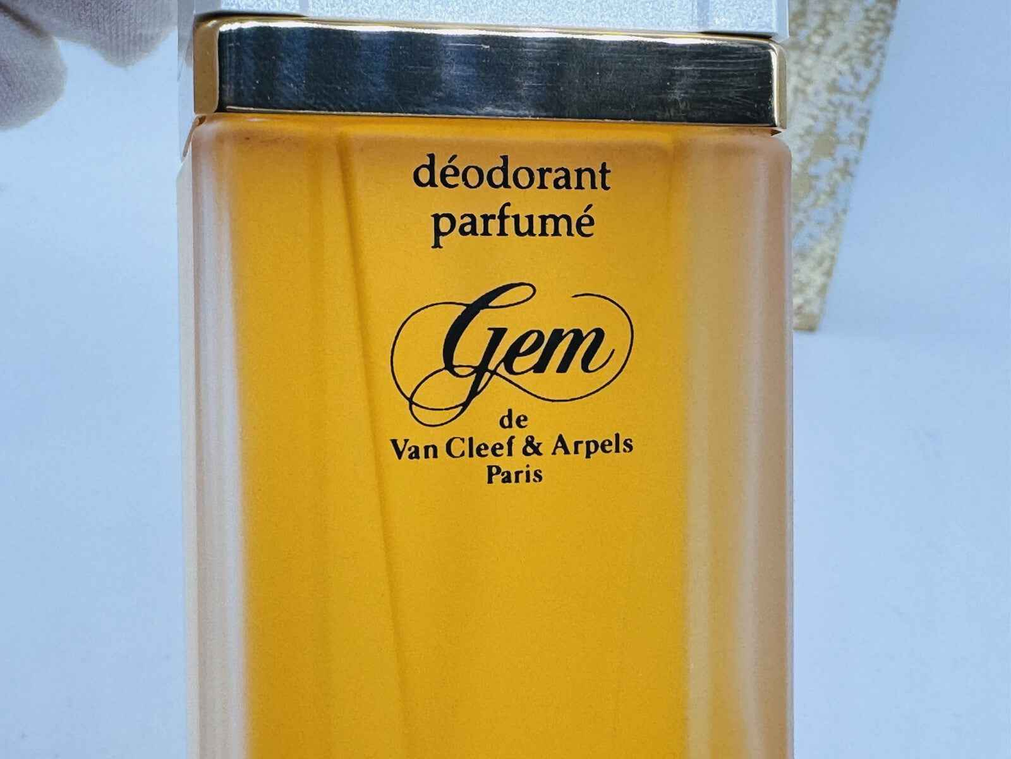 Deodorante profumato Gem Van Cleef Arpels Vintage in flacone elegante con etichetta distintiva