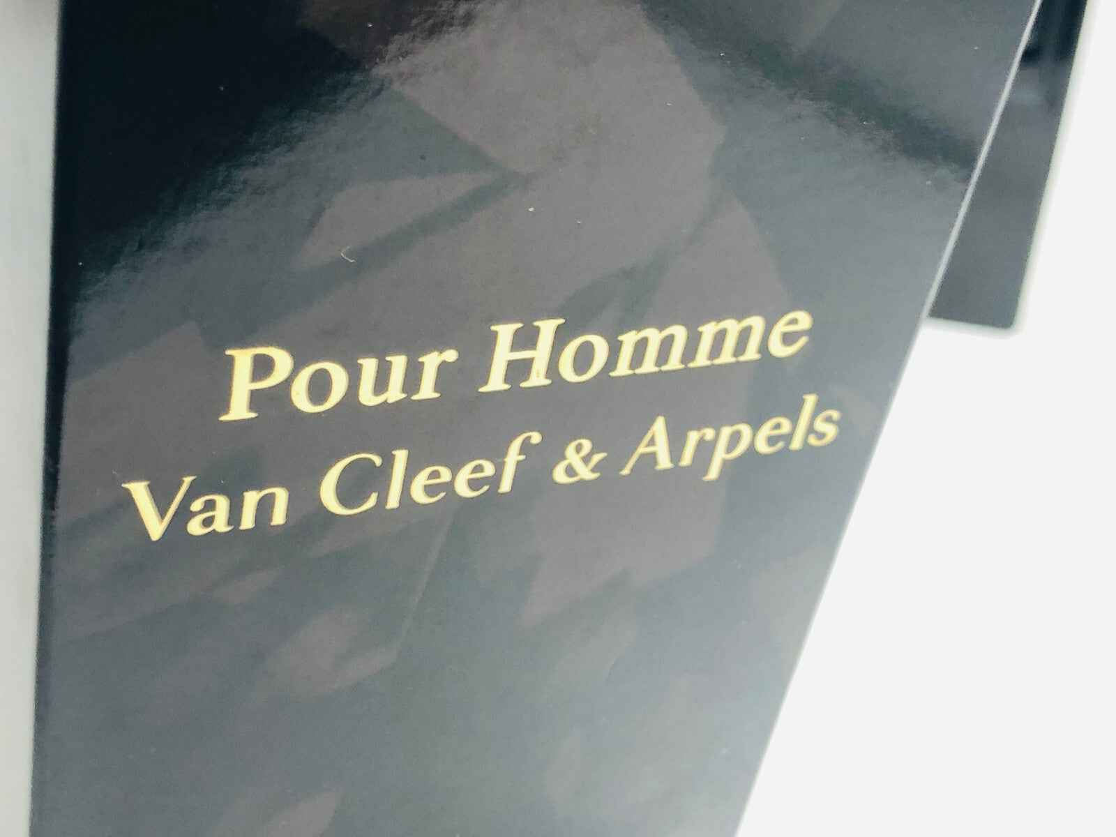 Van Cleef Arpels Pour Homme Vintage elegante confezione nera con dettagli in oro