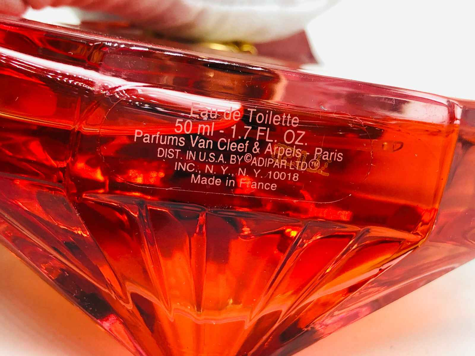 Flacone di profumo vintage Van Cleef & Arpels con design elegante da 50 ml della collezione
