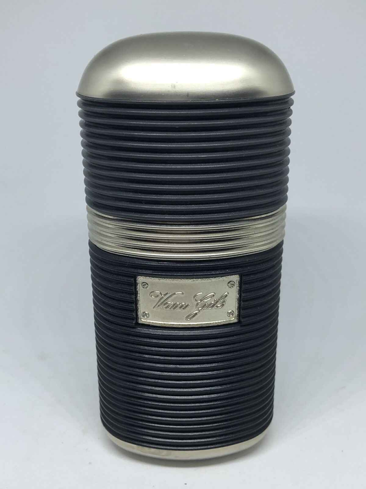 Flacone di profumo Van Gils Pour Homme con design elegante e moderno in nero e argento