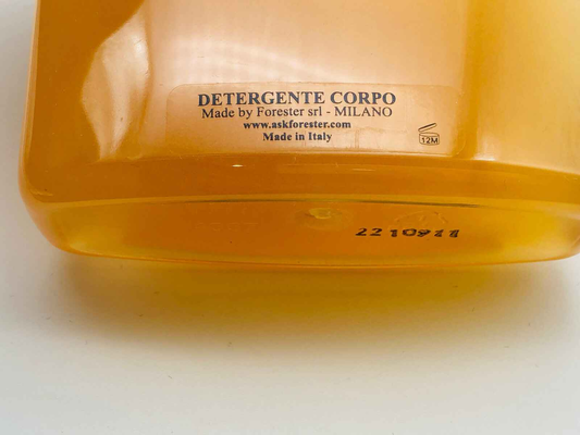 Detergente corpo Washington Tremlett My Fair Lady in bottiglia arancione con etichetta chiara