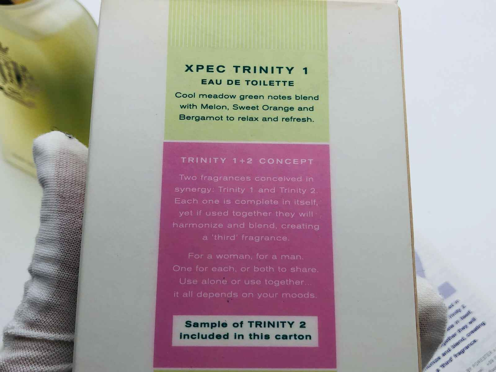 Scatola di profumo Xpec Trinity con note fresche di melone e arancia dolce per un aroma rinfrescante