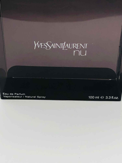 Profumo Ysl Nu in confezione elegante da 100 ml, ideale per ogni occasione